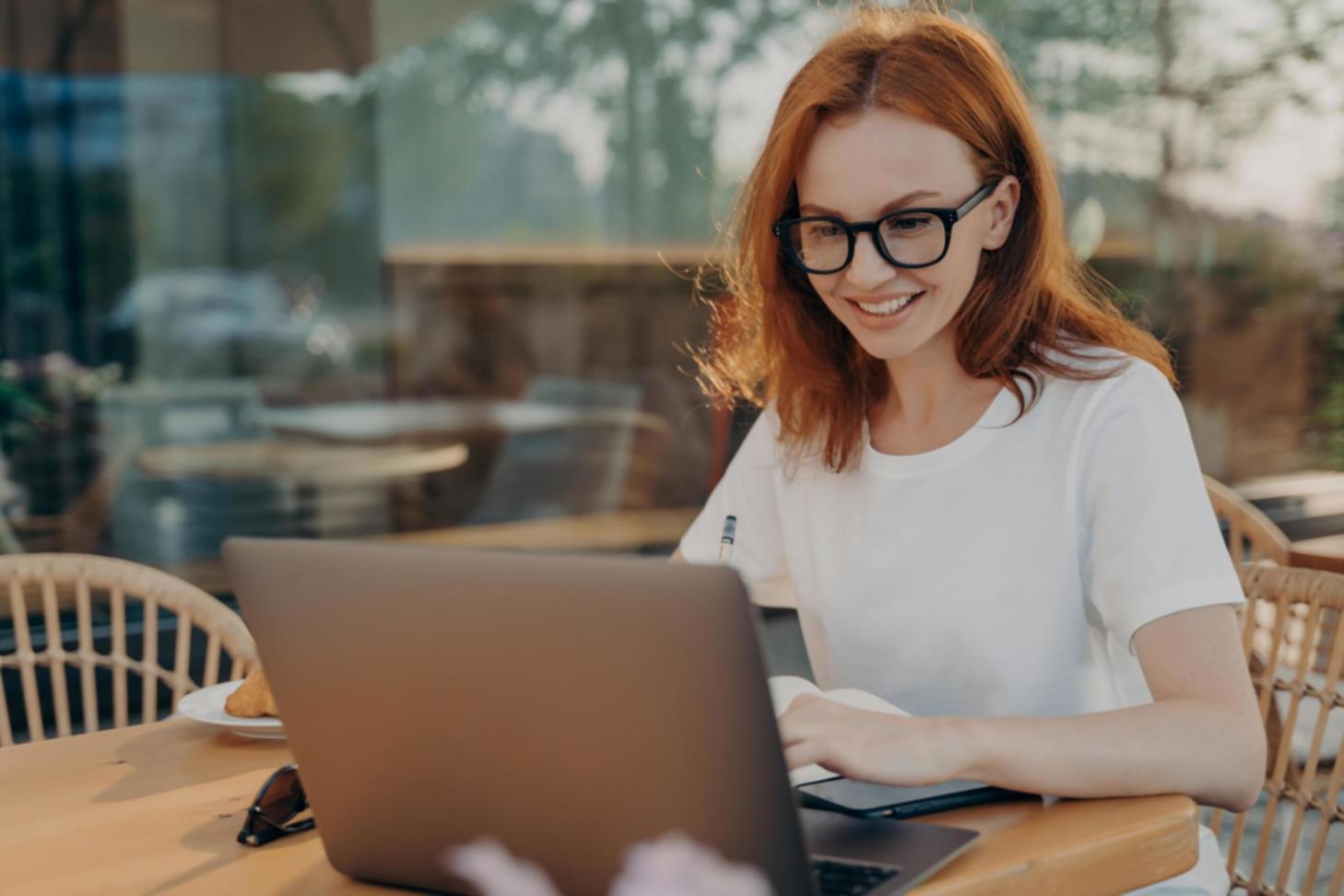 Analyse de rapports financiers et travail d'équipe